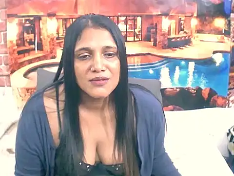 Snapshot of IndianSexyLady4u chatting on 11-17-25, 07:08 IndianSexyLady4u online show from 11-17-25, 07:08