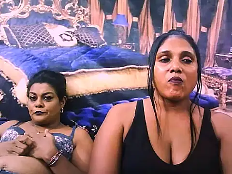 Snapshot of IndianSexyLady4u chatting on 11-29-25, 08:01 IndianSexyLady4u online show from 11-29-25, 08:01