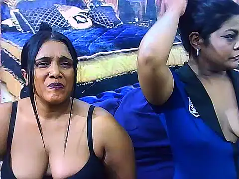 Snapshot of IndianSexyLady4u chatting on 12-02-25, 09:54 IndianSexyLady4u online show from 12-02-25, 09:54