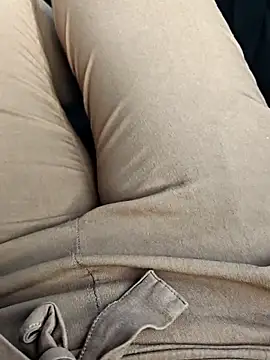 Horny mummy online show from 11-04-25, 01:21