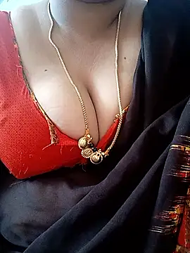 Geetha227 online show from 04-12-26, 02:05