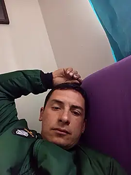 Snapshot of mickseb89 chatting on 11-07-25, 07:36 mickseb89 online show from 11-07-25, 07:36