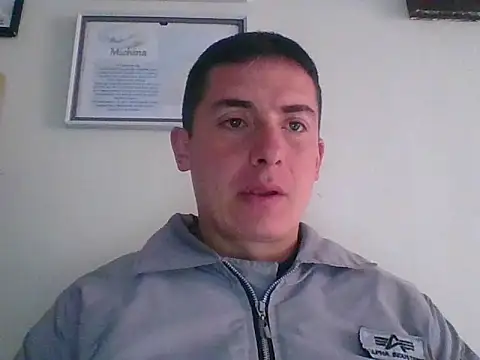 Snapshot of mickseb89 chatting on 02-02-26, 01:54 mickseb89 online show from 02-02-26, 01:54