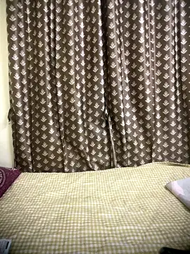 SIZZLER 1100 online show from 11-29-25, 06:44