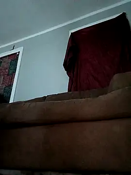 Snapshot of Dropdingo chatting on 11-21-25, 03:27 Dropdingo online show from 11-21-25, 03:27