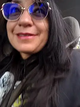 Snapshot of MAFE__29 chatting on 09-18-25, 12:51 MAFE 29 online show from 09-18-25, 12:51