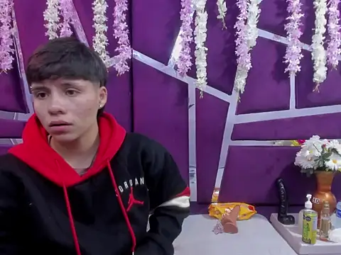 Bruno Cruzz online show from 12-18-25, 02:06