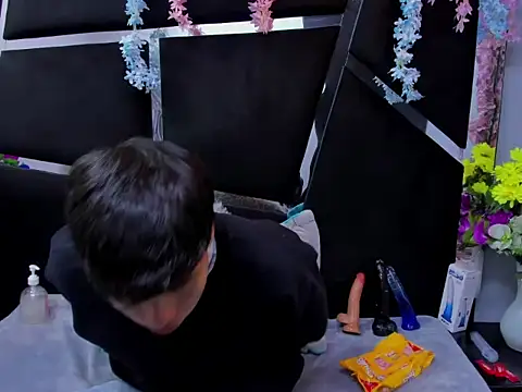 Snapshot of Bruno_Cruzz chatting on 02-05-26, 02:49 Bruno Cruzz online show from 02-05-26, 02:49