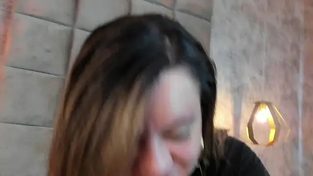 Sky Junne online show from 01-08-26, 05:48