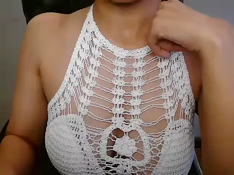 Snapshot of akankshapuri chatting on 12-01-25, 06:51 akankshapuri online show from 12-01-25, 06:51