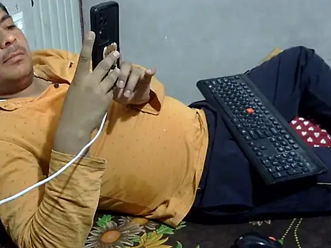 Ajmersingh335512 online show from 04-09-26, 03:39