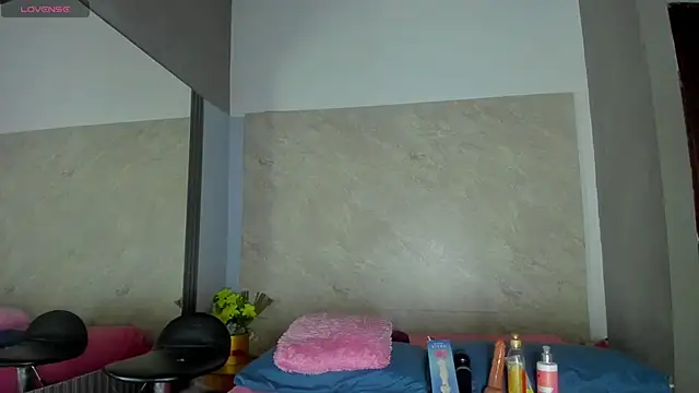 Stannlyy online show from 09-28-25, 03:34