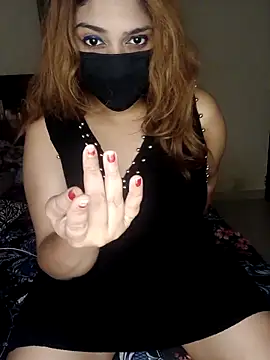 Snapshot of Queen-kohinoor chatting on 09-11-25, 06:30 Queen-kohinoor online show from 09-11-25, 06:30