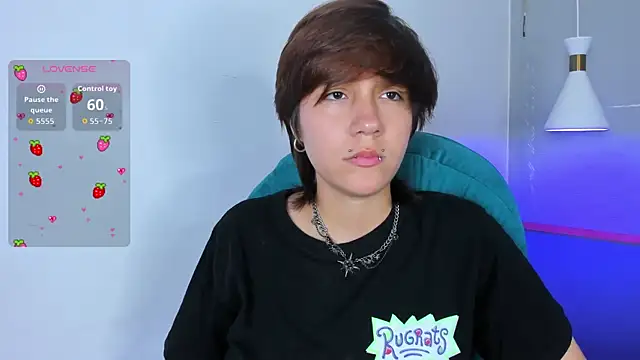 Tsuki Maru online show from 04-12-26, 08:47