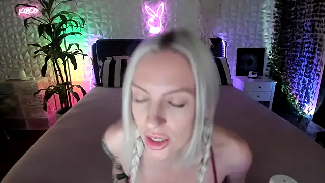 xbbybelle online show from 05-18-26, 02:07