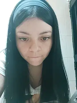 Snapshot of LunaJacobs chatting on 11-04-25, 02:49 LunaJacobs online show from 11-04-25, 02:49