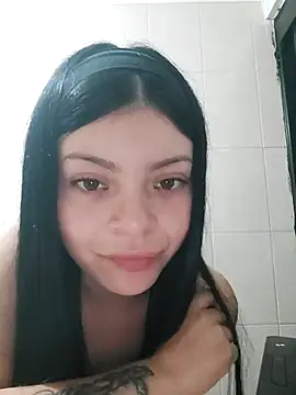 Snapshot of LunaJacobs chatting on 11-12-25, 12:11 LunaJacobs online show from 11-12-25, 12:11