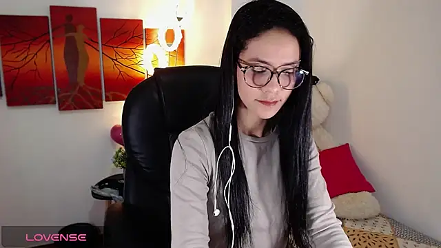 Ashley olivares online show from 10-05-25, 01:53