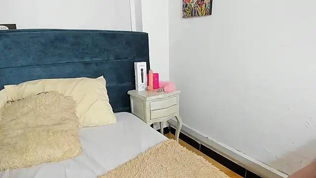 Vicluxxx online show from 04-01-26, 01:23