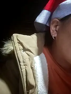 ningchun20 online show from 02-09-26, 08:51