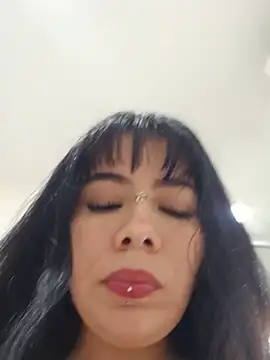 ingridequinti online show from 07-27-26, 03:35
