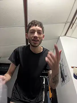 Snapshot of sarabiaarevalo chatting on 11-28-25, 03:31 sarabiaarevalo online show from 11-28-25, 03:31