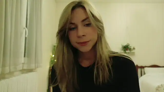 Snapshot of wonderalice31 chatting on 09-26-25, 07:07 wonderalice31 online show from 09-26-25, 07:07