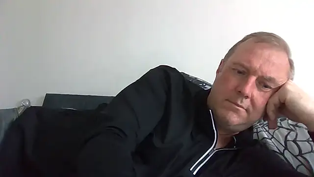 Snapshot of JayPal722 chatting on 06-07-26, 03:38 JayPal722 online show from 06-07-26, 03:38