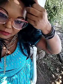 hemilynthomas2467 online show from 03-19-26, 09:24