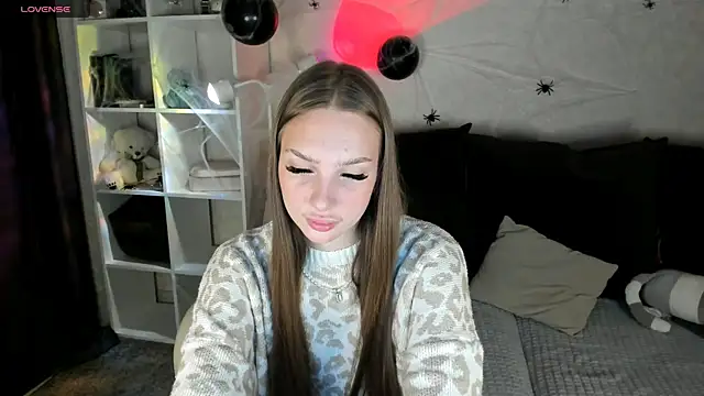 AliceLababy  online show from 10-26-25, 03:12