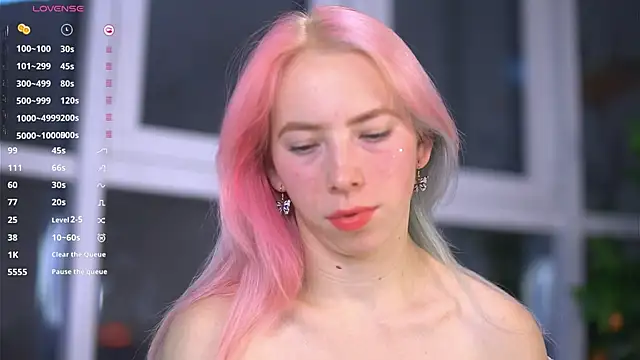 JuliannaWenger online show from 11-22-25, 04:17