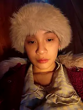 ChiecumBae online show from 11-27-25, 01:51