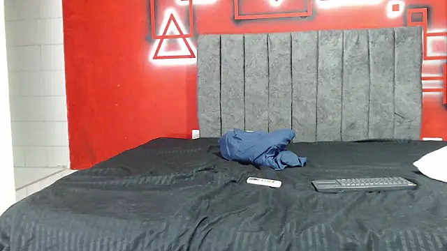 catalina hard love online show from 10-02-25, 01:01