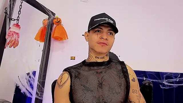 Snapshot of john_mystic chatting on 10-18-25, 03:09 john mystic online show from 10-18-25, 03:09