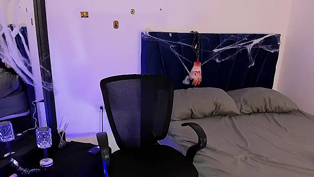 Snapshot of john_mystic chatting on 10-24-25, 03:14 john mystic online show from 10-24-25, 03:14