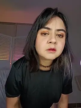 LylaVixxen online show from 11-08-25, 06:13