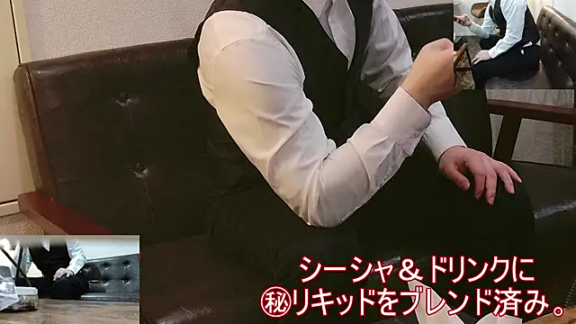 Snapshot of Bar_muscle chatting on 12-22-25, 01:41 Bar muscle online show from 12-22-25, 01:41