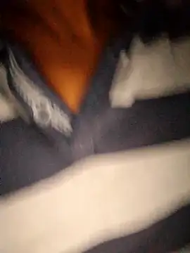 Snapshot of BustyBanuu chatting on 11-21-25, 04:49 BustyBanuu online show from 11-21-25, 04:49