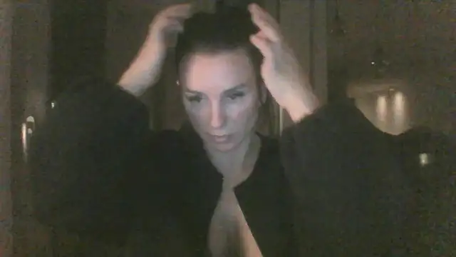 Snapshot of Justnani001 chatting on 11-03-25, 11:37 Justnani001 online show from 11-03-25, 11:37