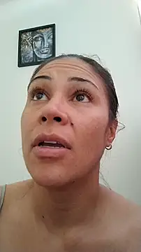 KittyHoleshot87 online show from 10-30-25, 04:30