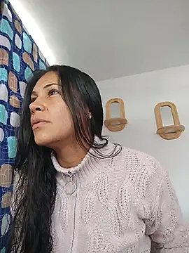 KittyHoleshot87 online show from 02-09-26, 04:00