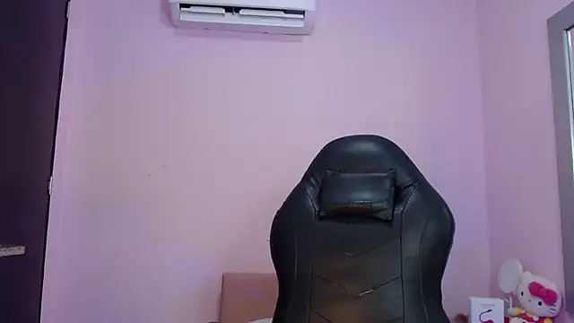 kiity horny  online show from 11-01-25, 01:24