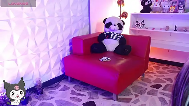 lil candy77 online show from 04-06-26, 12:06