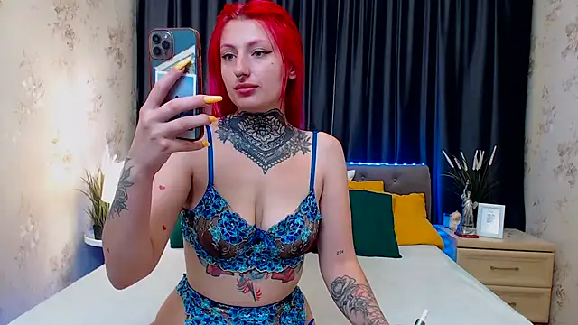 Nina Blum  online show from 09-18-25, 05:53