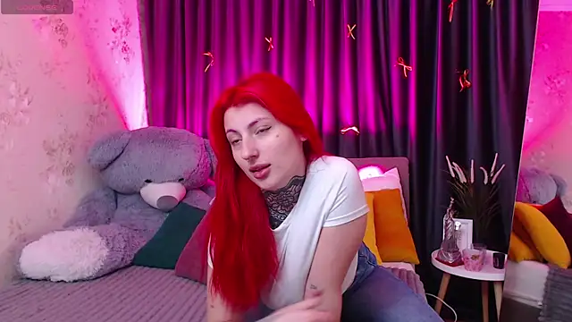 Nina Blum  online show from 01-09-26, 07:11