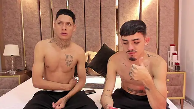 NikoStone  online show from 10-17-25, 02:04