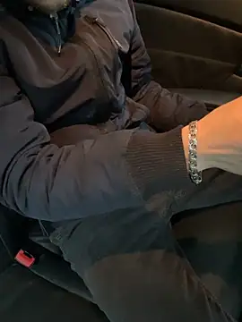 bmwe71 online show from 02-12-26, 02:56