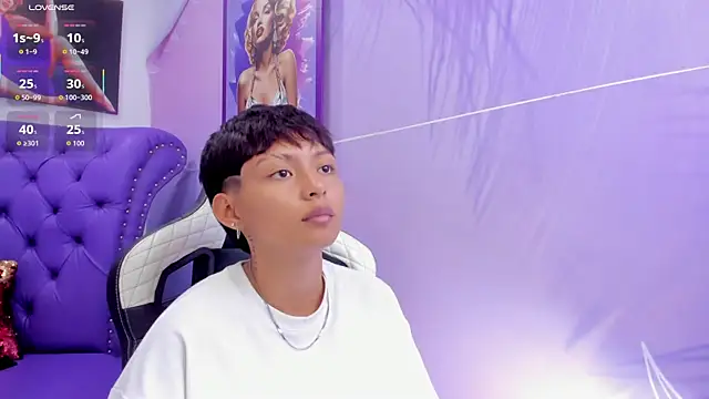 Snapshot of tefi_meow chatting on 09-23-25, 12:30 tefi meow online show from 09-23-25, 12:30
