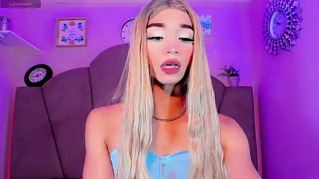 Nauthy girl online show from 10-09-25, 12:36