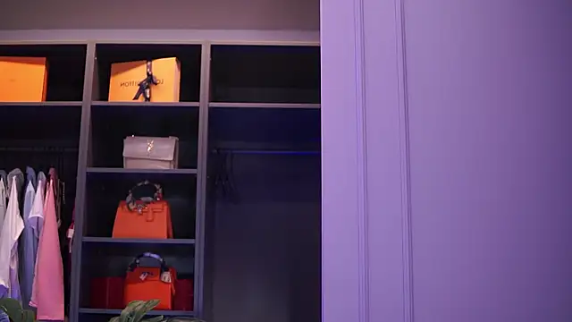 AishaaDevoe online show from 09-20-25, 03:24